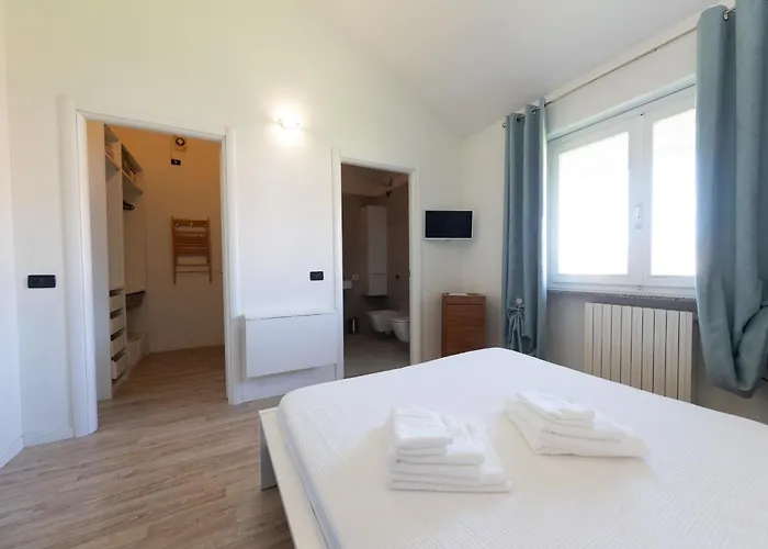 Casa Vecchia Quercia * Assago